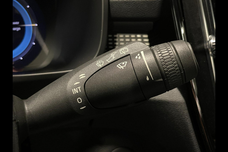 Volvo XC40 Recharge P8 AWD R-Design|90%SOH|TREKHAAK|1/2 LEDER|STOEL+STUURVERWARMING|ACC|CARPLAY|CLIMA+CRUISE|NL|NAP|IN.BTW|1e EIG|