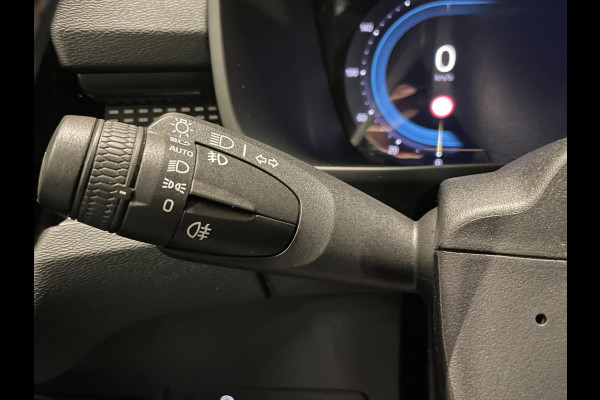Volvo XC40 Recharge P8 AWD R-Design|90%SOH|TREKHAAK|1/2 LEDER|STOEL+STUURVERWARMING|ACC|CARPLAY|CLIMA+CRUISE|NL|NAP|IN.BTW|1e EIG|