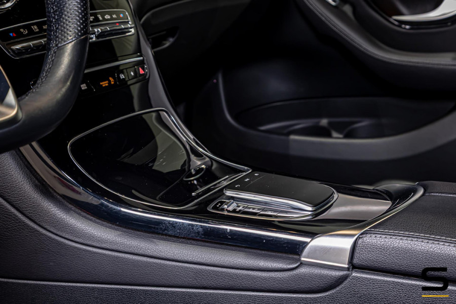 Mercedes-Benz GLC Coupé 300e 4MATIC Business Solution AMG|Pano|Cam|1eig