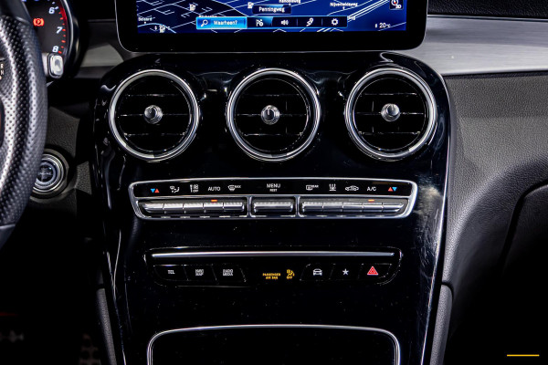 Mercedes-Benz GLC Coupé 300e 4MATIC Business Solution AMG|Pano|Cam|1eig