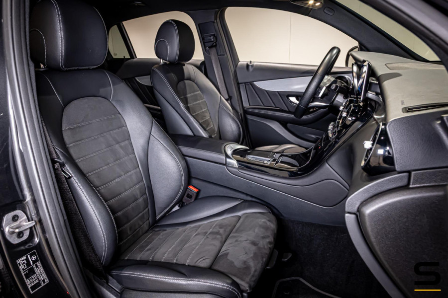 Mercedes-Benz GLC Coupé 300e 4MATIC Business Solution AMG|Pano|Cam|1eig
