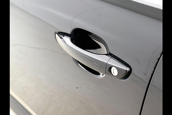 Citroën C4 1.2 Puretech Shine HEAD-UP | PANORAMADAK | CAMERA