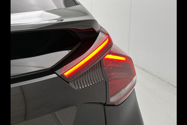 Citroën C4 1.2 Puretech Shine HEAD-UP | PANORAMADAK | CAMERA