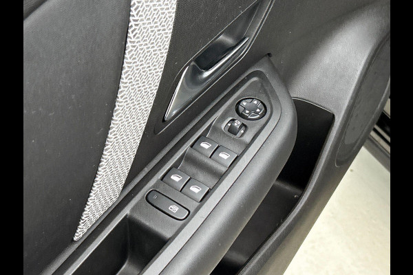 Citroën C4 1.2 Puretech Shine HEAD-UP | PANORAMADAK | CAMERA