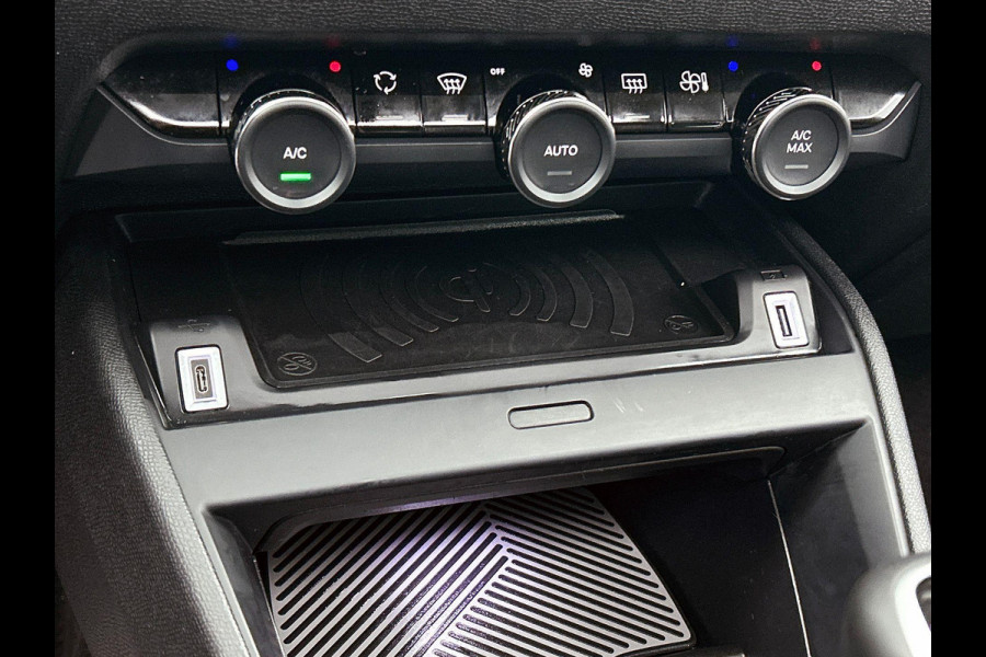 Citroën C4 1.2 Puretech Shine HEAD-UP | PANORAMADAK | CAMERA