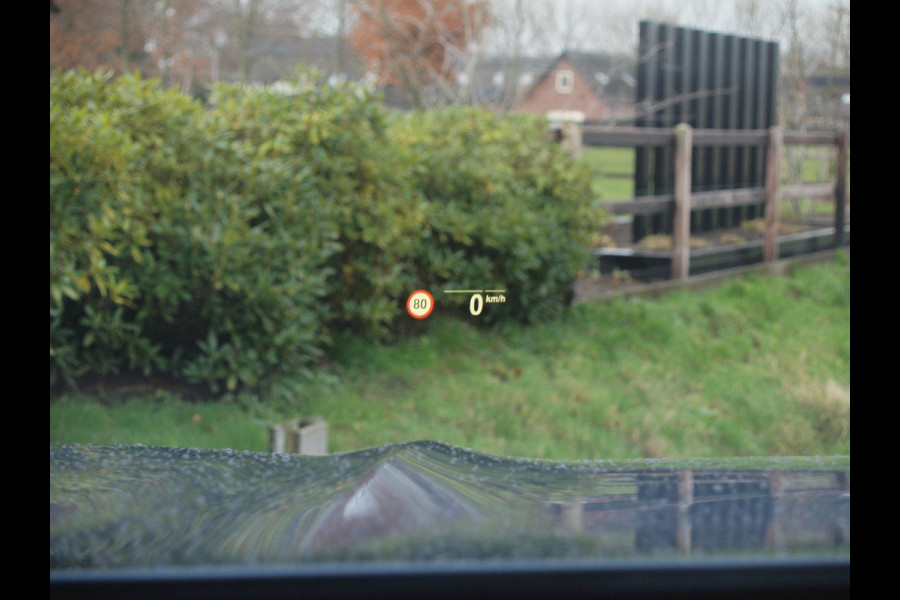 BMW iX3 High Executive 80 kWh | Panoramadak | 360 Camera | Sfeerverlichting | Head-Up Display | Harman Kardon |