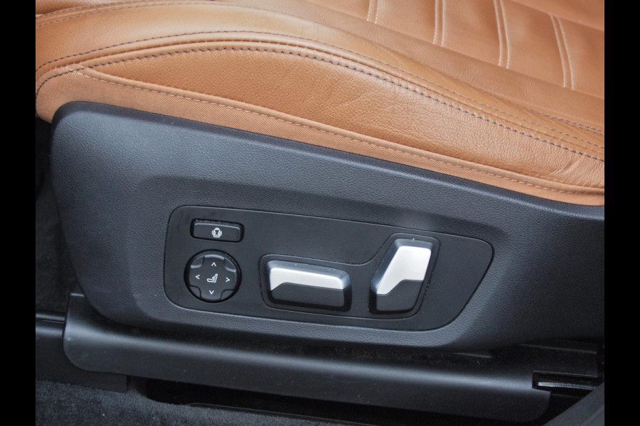 BMW iX3 High Executive 80 kWh | Panoramadak | 360 Camera | Sfeerverlichting | Head-Up Display | Harman Kardon |