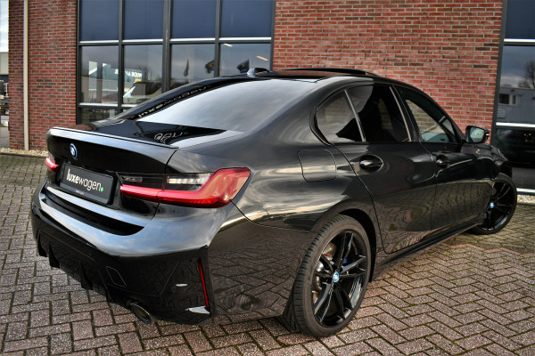 BMW 3-serie 330e xDrive M-Sport Pro Pano M-zetels ACC HUD 19inch El-klep