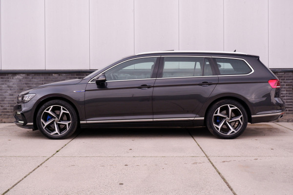 Volkswagen Passat Variant 1.4 TSI PHEV GTE Business | Pano | Elek. Trekhaak | Camera | Carplay | Navi | LED