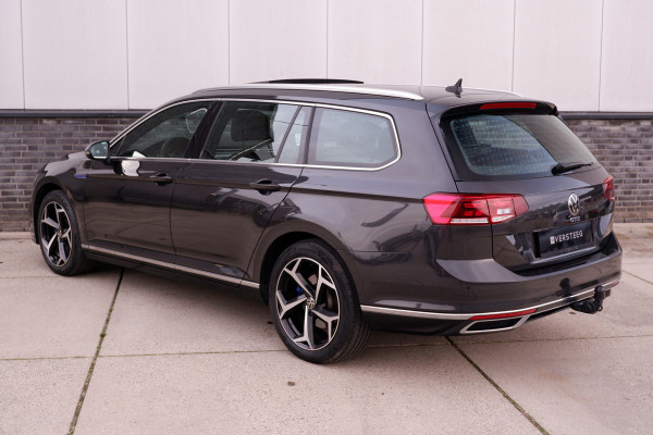 Volkswagen Passat Variant 1.4 TSI PHEV GTE Business | Pano | Elek. Trekhaak | Camera | Carplay | Navi | LED