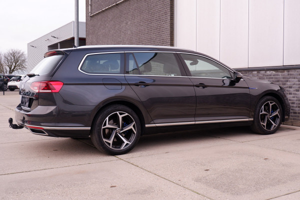 Volkswagen Passat Variant 1.4 TSI PHEV GTE Business | Pano | Elek. Trekhaak | Camera | Carplay | Navi | LED