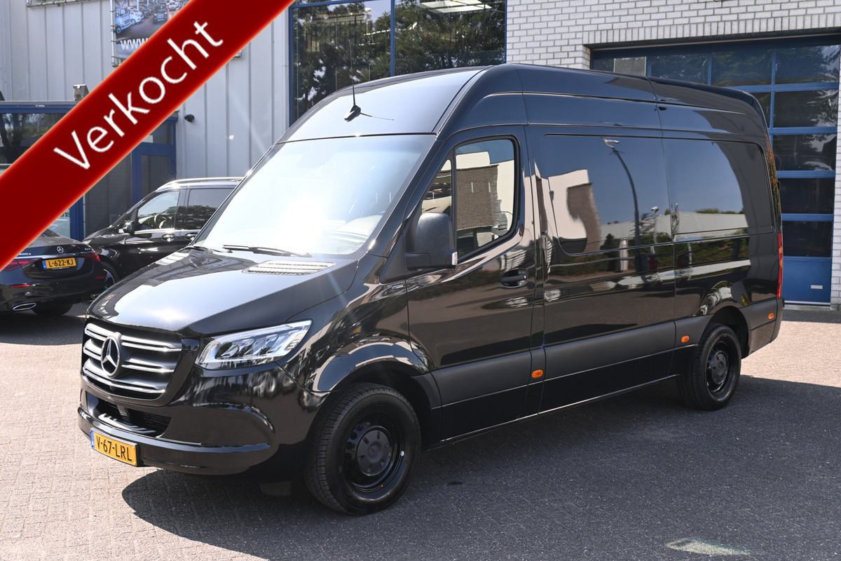 Mercedes-Benz Sprinter 319 CDI 3.0 V6 L2H2 LED, MBUX 10.25 met 360 graden camera, Distronic, Sluithulp