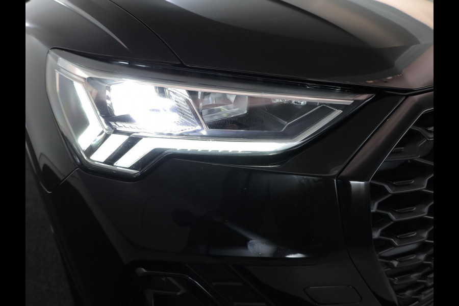Audi Q3 Sportback 45 TFSI e S Edition 245 pk S-tronic | Navigatie | Parkeersensoren | Autom. airco | Cruise control | LED koplampen | S-Line |