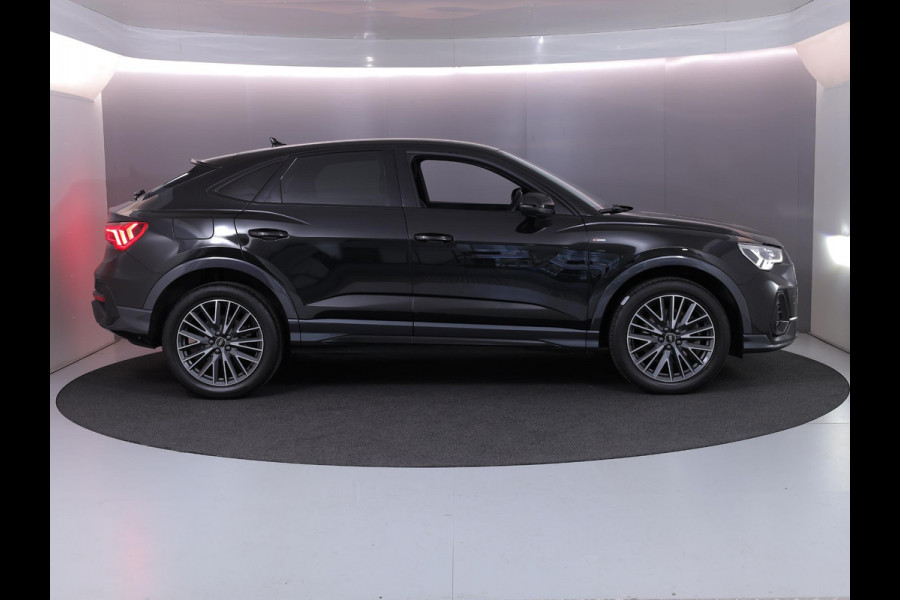 Audi Q3 Sportback 45 TFSI e S Edition 245 pk S-tronic | Navigatie | Parkeersensoren | Autom. airco | Cruise control | LED koplampen | S-Line |