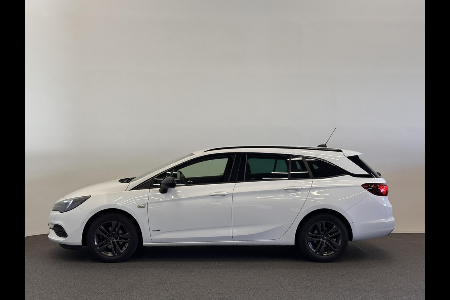 Opel Astra Sports Tourer 1.2 Design & Tech | Full LED | Climate Control | Navigatie | Apple Carplay/Android Auto | PDC V+A | Camera | Cruise Control | AGR Comfortstoel | Lane Assist | Privacy Glass | Gloss Black Pack