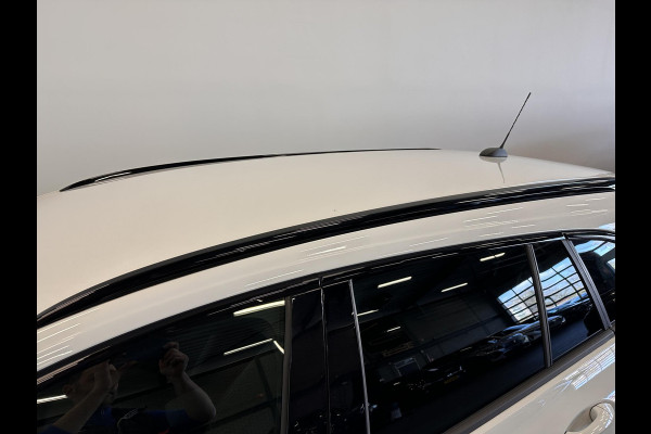 Opel Astra Sports Tourer 1.2 Design & Tech | Full LED | Climate Control | Navigatie | Apple Carplay/Android Auto | PDC V+A | Camera | Cruise Control | AGR Comfortstoel | Lane Assist | Privacy Glass | Gloss Black Pack