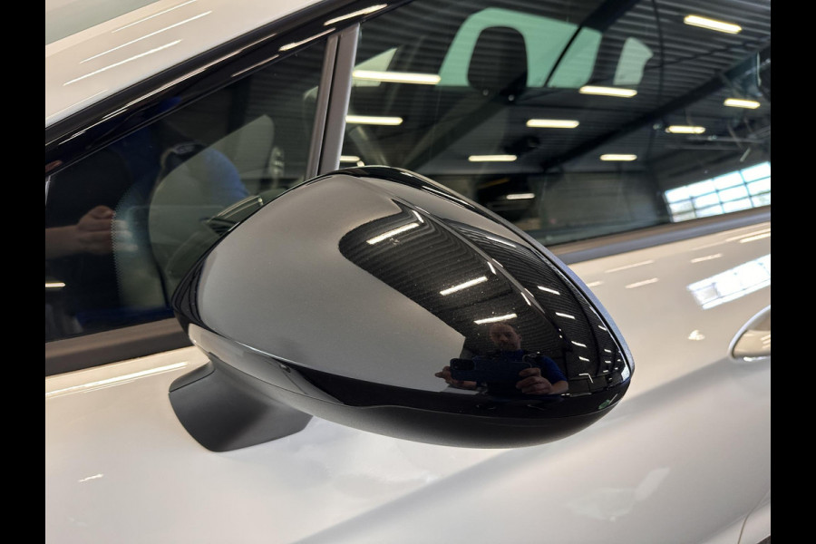 Opel Astra Sports Tourer 1.2 Design & Tech | Full LED | Climate Control | Navigatie | Apple Carplay/Android Auto | PDC V+A | Camera | Cruise Control | AGR Comfortstoel | Lane Assist | Privacy Glass | Gloss Black Pack