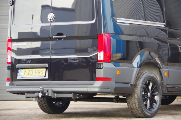 Volkswagen Crafter 35 2.0 TDI L3H3 177PK AUT. 2X SCHUIFDEUR, LED, TREKHAAK, STOELVERWARMING, CAMERA, NAVI, CRUISE, AIRCO, PARKEERSENSOREN, NIEUW!