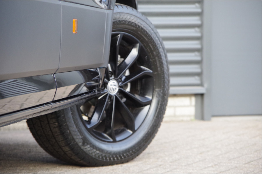 Volkswagen Crafter 35 2.0 TDI L3H3 177PK AUT. 2X SCHUIFDEUR, LED, TREKHAAK, STOELVERWARMING, CAMERA, NAVI, CRUISE, AIRCO, PARKEERSENSOREN, NIEUW!