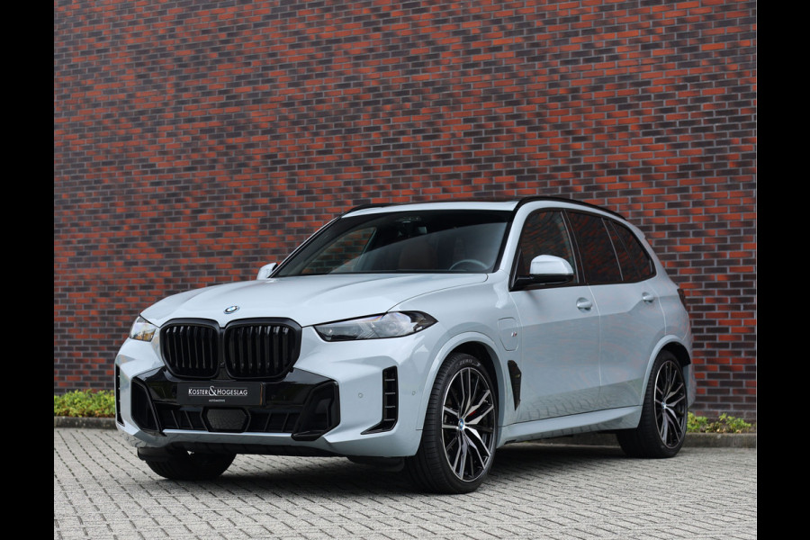 BMW X5 50e xDrive | Skylounge - Trekhaak - Tartufo