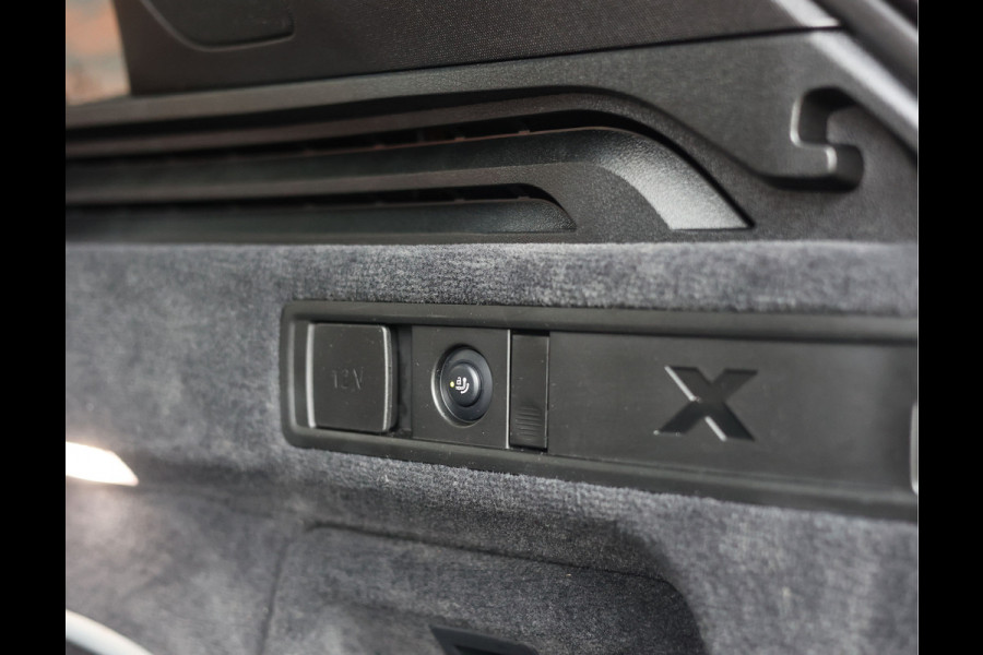 BMW X5 50e xDrive | Skylounge - Trekhaak - Tartufo