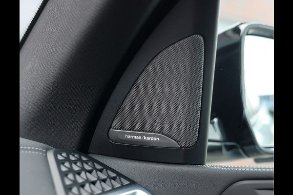 BMW X5 50e xDrive | Skylounge - Trekhaak - Tartufo