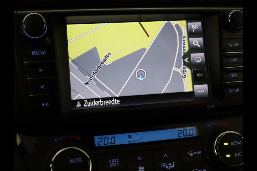 Toyota RAV4 2.5 Hybrid AWD Dynamic | Stoel & stuurverwarming | Adaptive cruise | Trekhaak | Camera | Navigatie | Climate control | Bluetooth