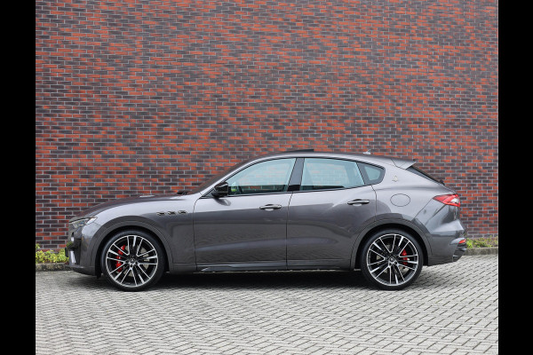 Maserati Levante 3.8 V8 Trofeo | Pano - 360cam - 1 eig.
