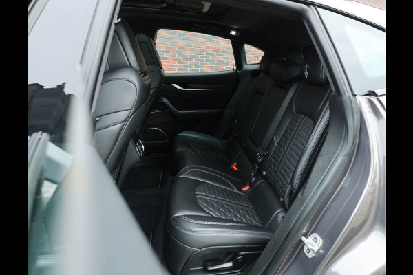 Maserati Levante 3.8 V8 Trofeo | Pano - 360cam - 1 eig.