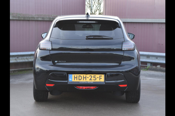 Peugeot e-208 EV Allure Avantage 51 kWh WARMTEPOMP | NAVI & CARPLAY | CAMERA MET SENSOREN |