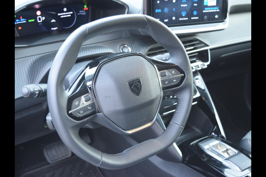 Peugeot e-208 EV Allure Avantage 51 kWh WARMTEPOMP | NAVI & CARPLAY | CAMERA MET SENSOREN |