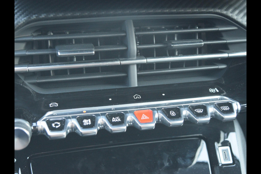 Peugeot e-208 EV Allure Avantage 51 kWh WARMTEPOMP | NAVI & CARPLAY | CAMERA MET SENSOREN |