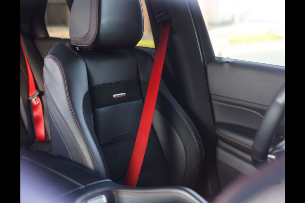 Mercedes-Benz GLE AMG 53 4MATIC+ Premium Plus | Rood design - Trekhaak - Pano