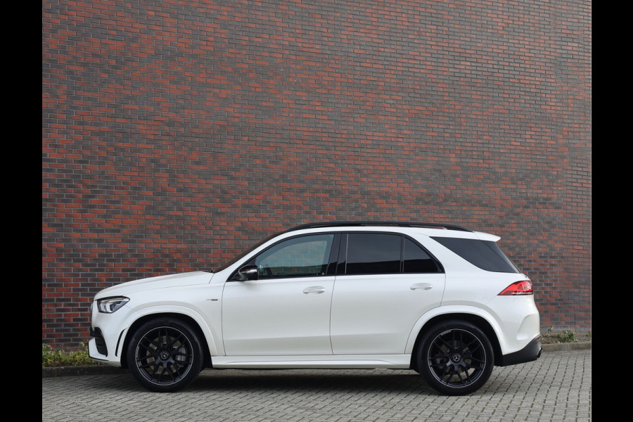Mercedes-Benz GLE AMG 53 4MATIC+ Premium Plus | Rood design - Trekhaak - Pano