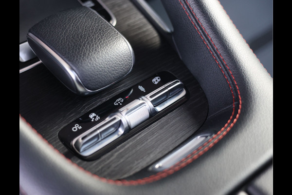 Mercedes-Benz GLE AMG 53 4MATIC+ Premium Plus | Rood design - Trekhaak - Pano