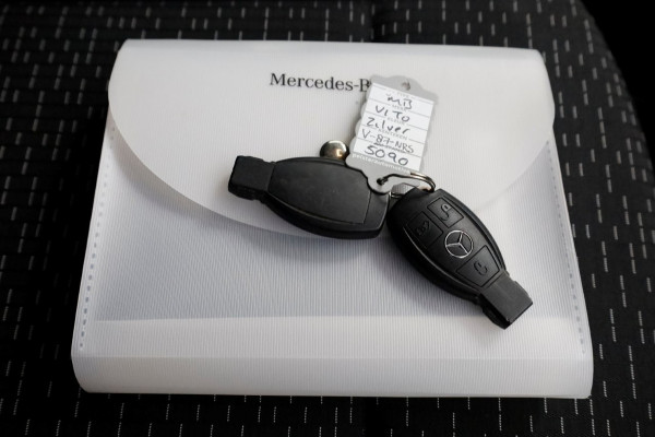 Mercedes-Benz Vito 114 CDI 136pk Compact 9G Automaat 2x Schuifdeur/LED/Camera/Inrichting 07-2022