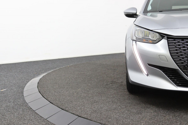 Peugeot e-208 EV Allure 50 kWh*3FASE*CRUISE*ECC*CARPLAY*CAM*