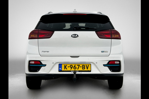 Kia e-Niro ExecutiveLine 64 kWh / Trekhaak / Leder / Xenon / Navigatie / Pdc+Camera / Apk 11-2026