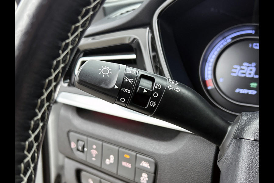 Kia e-Niro ExecutiveLine 64 kWh / Trekhaak / Leder / Xenon / Navigatie / Pdc+Camera / Apk 11-2026