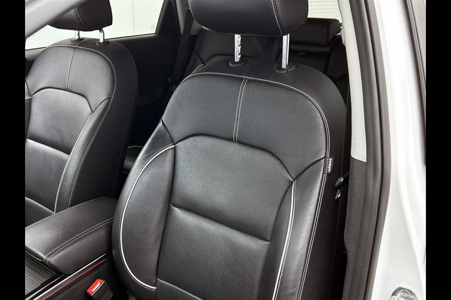 Kia e-Niro ExecutiveLine 64 kWh / Trekhaak / Leder / Xenon / Navigatie / Pdc+Camera / Apk 11-2026