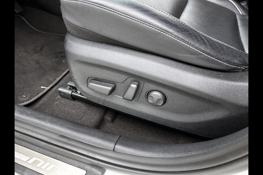 Kia e-Niro ExecutiveLine 64 kWh / Trekhaak / Leder / Xenon / Navigatie / Pdc+Camera / Apk 11-2026