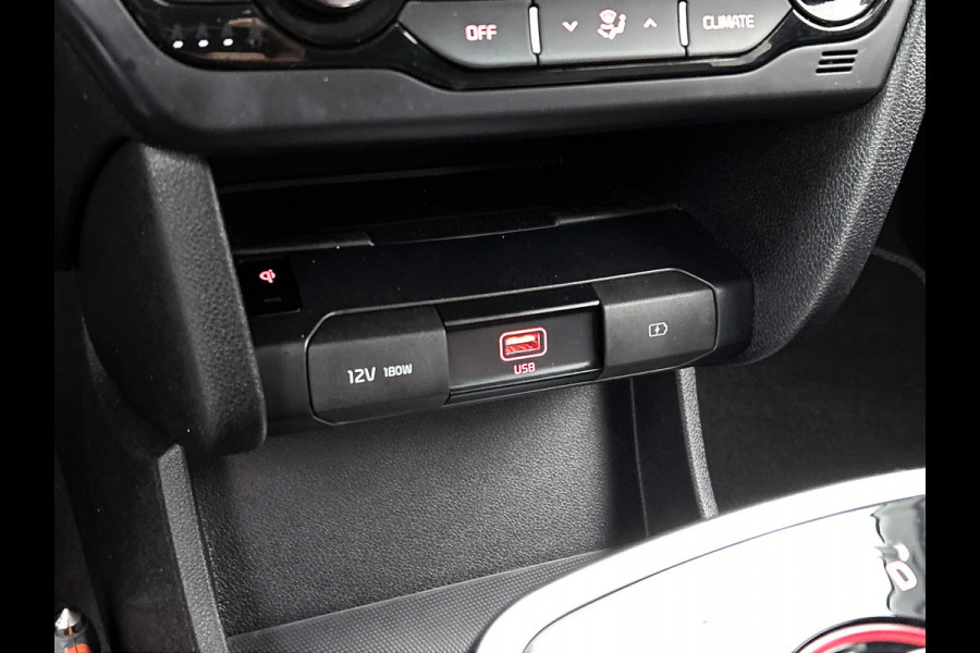 Kia e-Niro ExecutiveLine 64 kWh / Trekhaak / Leder / Xenon / Navigatie / Pdc+Camera / Apk 11-2026