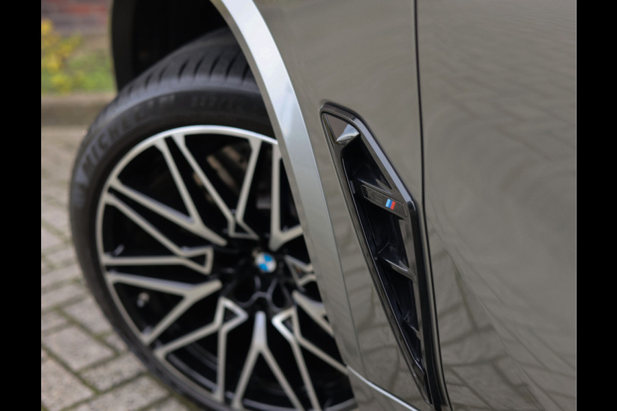 BMW X5 M Competition | Drivers pack - Dealer odh. - Pano - Trekhaak