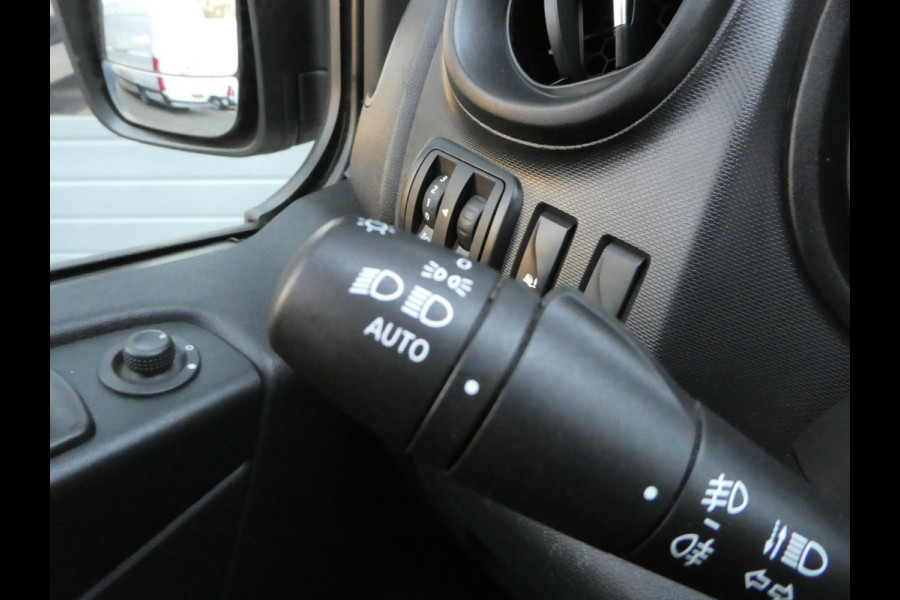 Renault Trafic 2.0 dCi 146pk, L1H1, 2xschuifdeur, LED, Xenon, Camera, 3-Zits.
