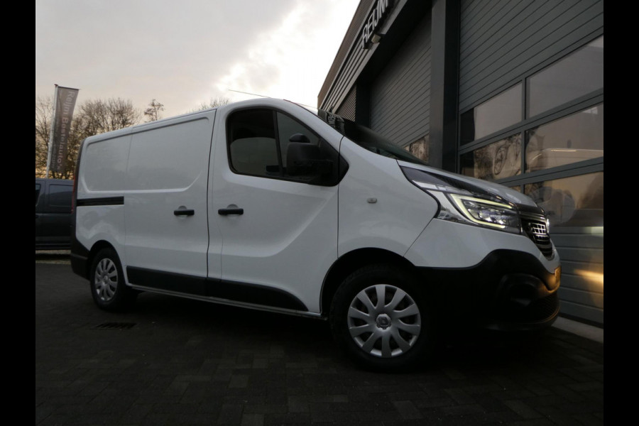 Renault Trafic 2.0 dCi 146pk, L1H1, 2xschuifdeur, LED, Xenon, Camera, 3-Zits.