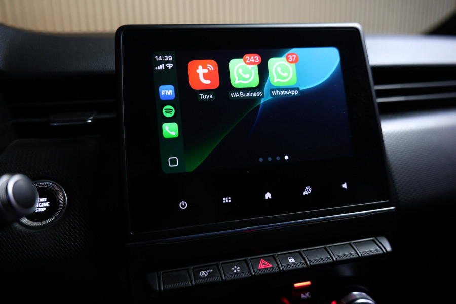 Renault Clio 1.3 TCe Intens AUTOMAAT NAVI CARPLAY CAMERA PDC '20