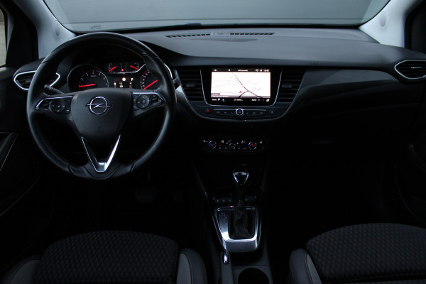 Opel Crossland X 1.2 Turbo Innovation | Cruise control | Navigatie | Trekhaak | Dealer onderhouden
