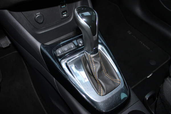 Opel Crossland X 1.2 Turbo Innovation | Cruise control | Navigatie | Trekhaak | Dealer onderhouden