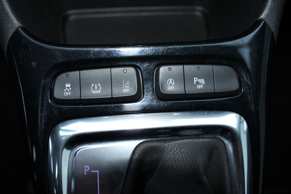 Opel Crossland X 1.2 Turbo Innovation | Cruise control | Navigatie | Trekhaak | Dealer onderhouden