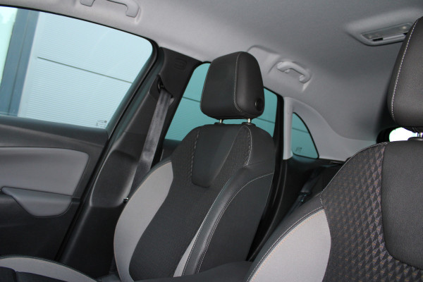 Opel Crossland X 1.2 Turbo Innovation | Cruise control | Navigatie | Trekhaak | Dealer onderhouden
